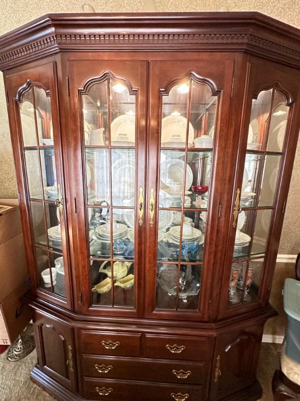 AWESOME Antioch Estate Sale! Tools and Tool Cabinets, Leather Couches, Antiques, Vinyl, and more!