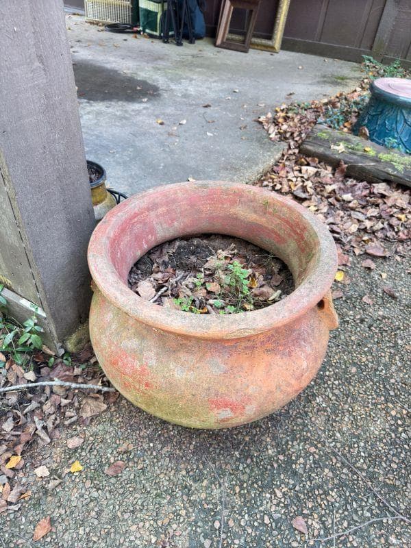 ONE DAY Nashville Estate Sale: Storage, Desks, Home Decor, Lamps, Books, and MORE!