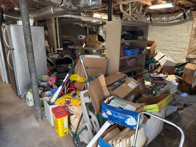 Green Hills Treasures Estate Sale
