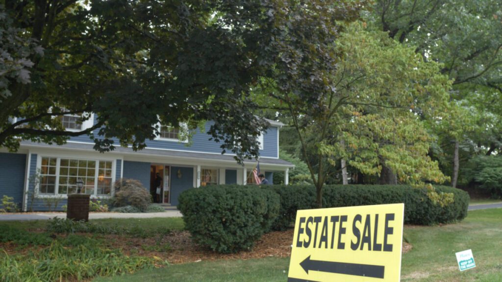 attending estate sales