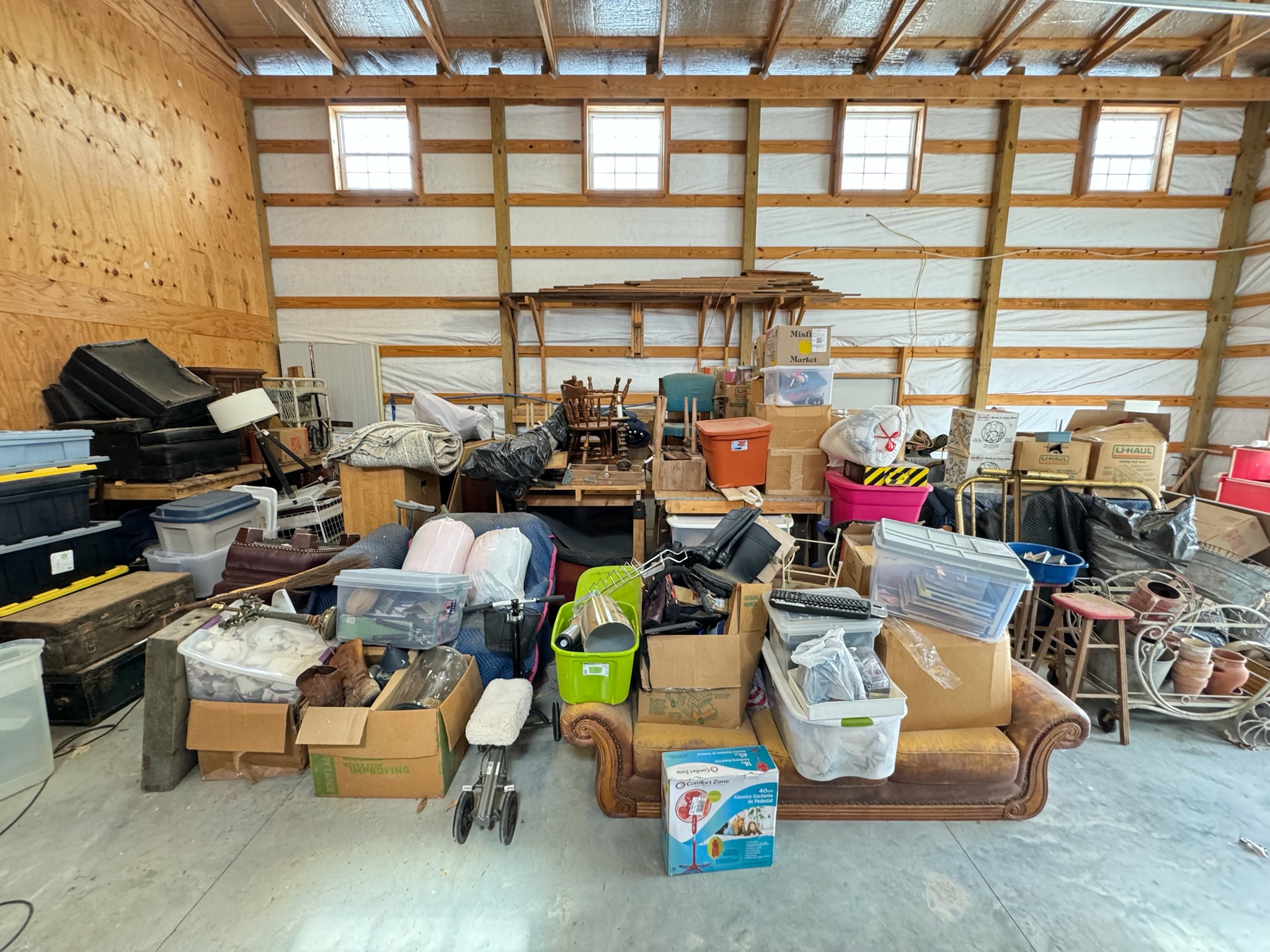 085839D9-F936-4849-BDB0-B87221EF5775 085839D9-F936-4849-BDB0-B87221EF5775