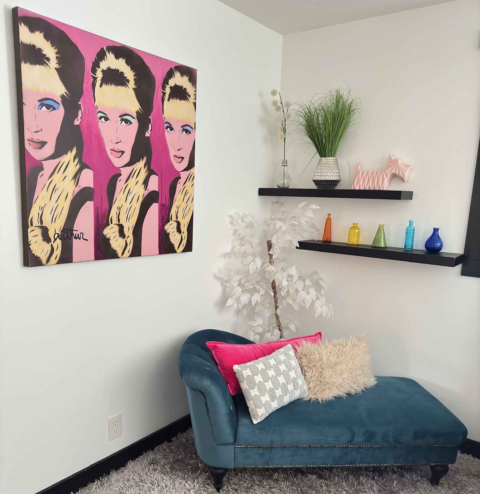 Nashville AirBnB Furniture and Decor Sale