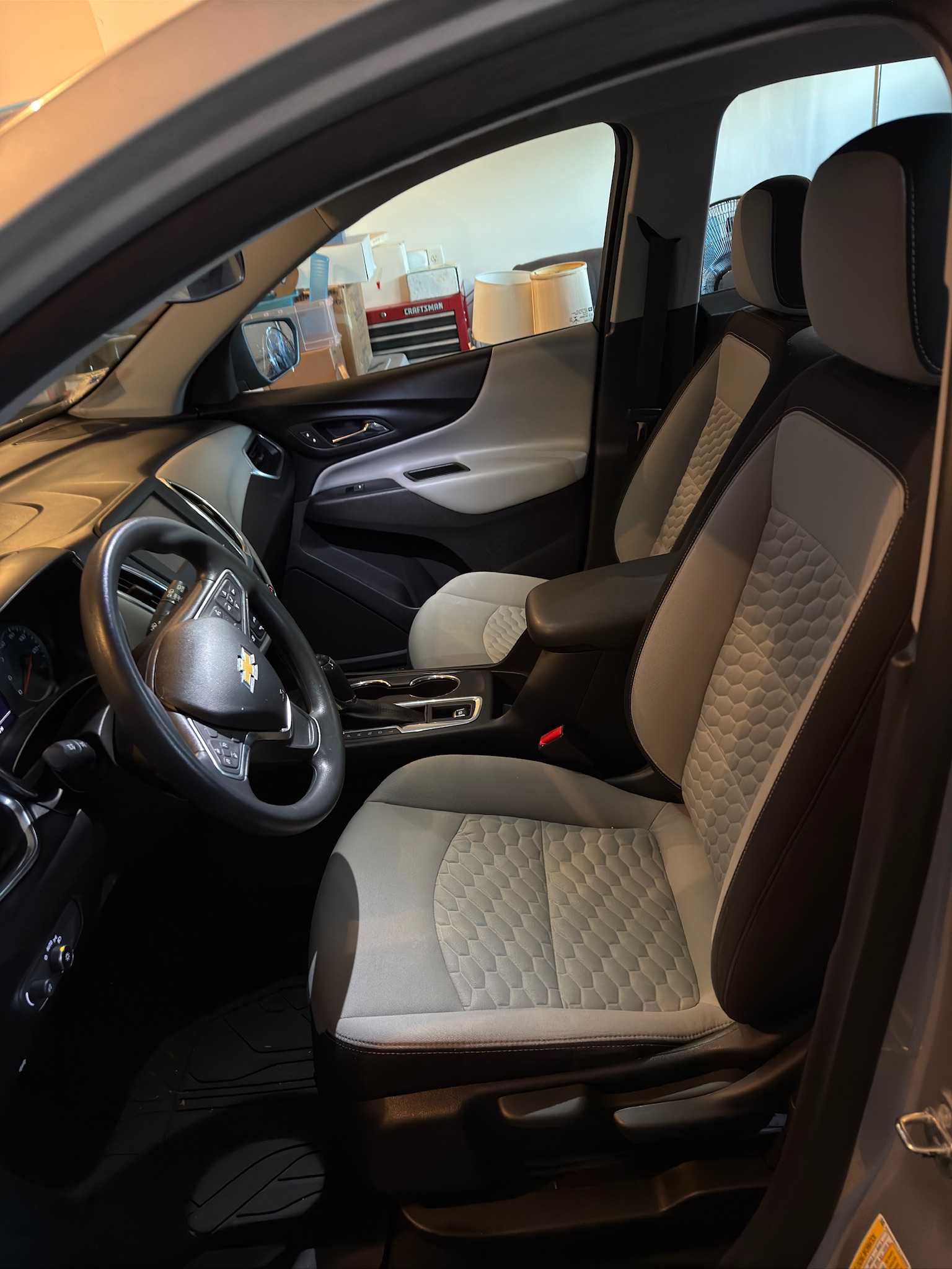 gallatin estate sale